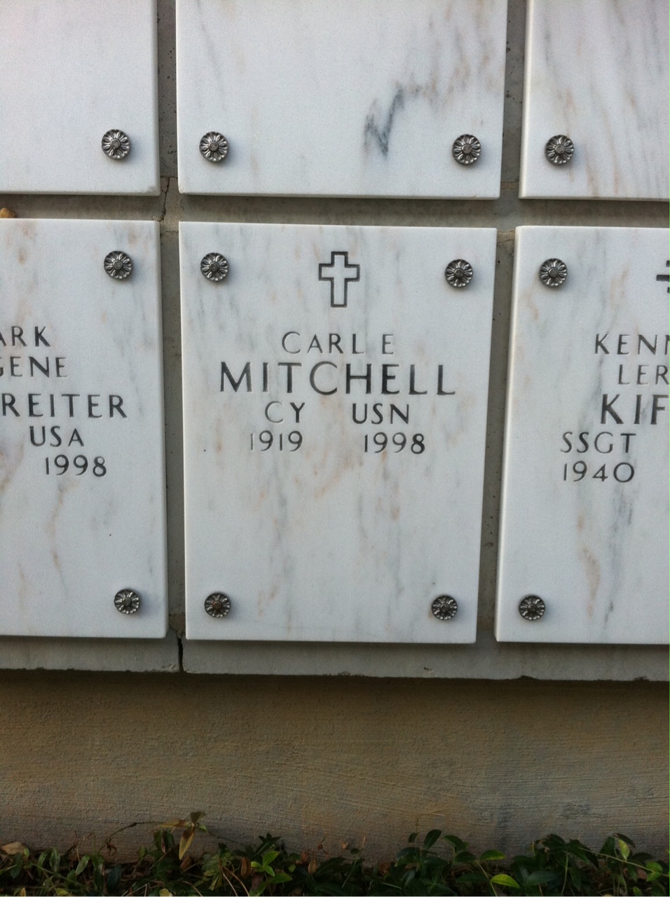 Carl Mitchell