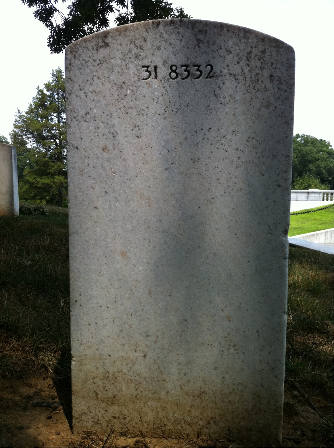 Back of headstone — Loretta Banks