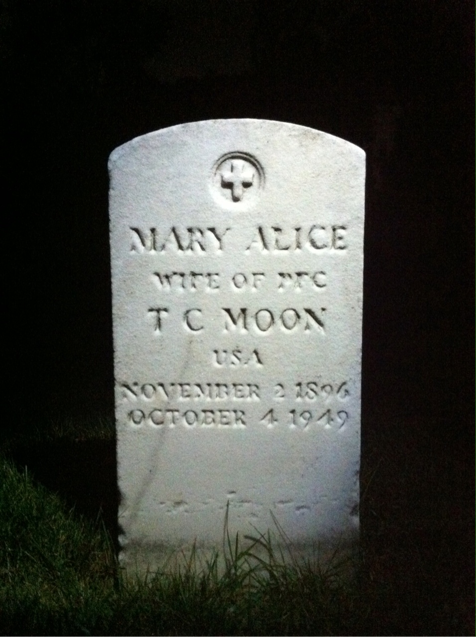 Mary Moon
