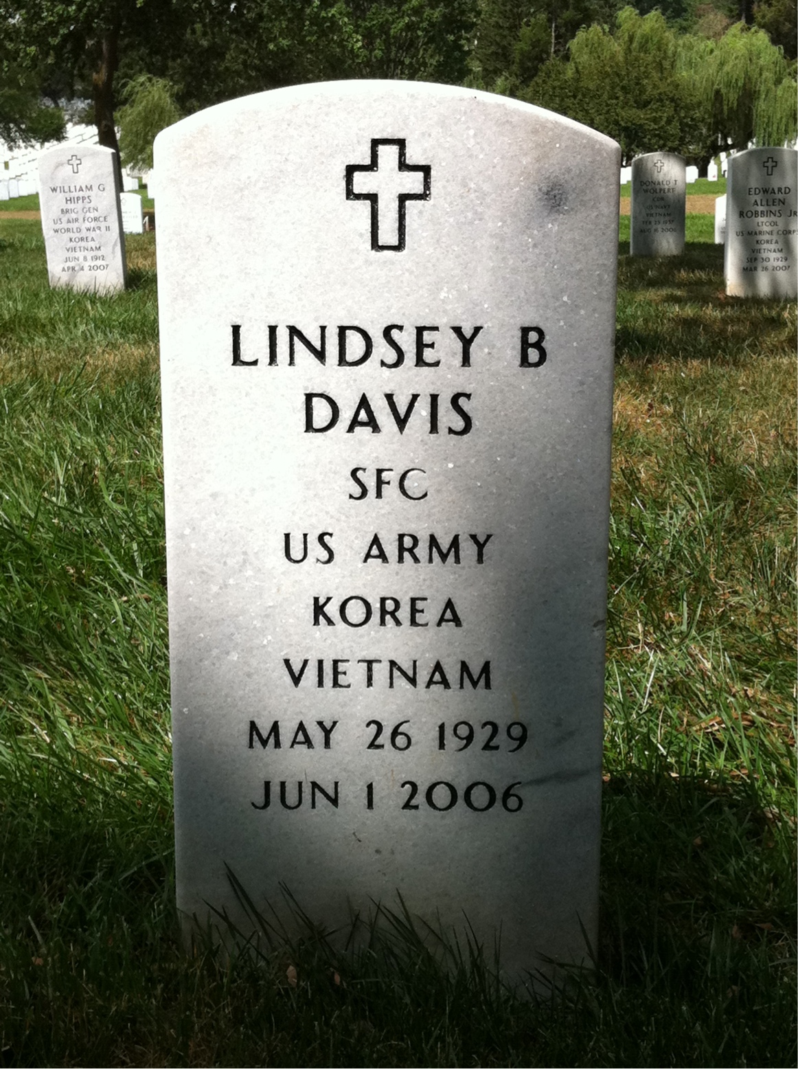 Lindsey Davis