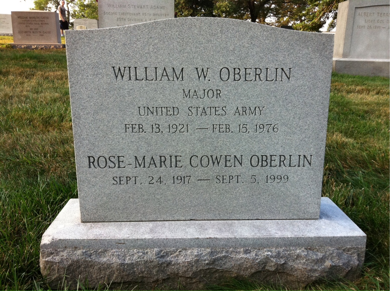 William W Oberlin