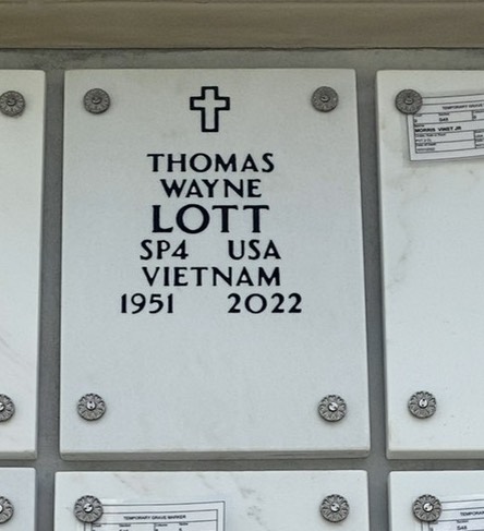 Thomas Wayne Lott