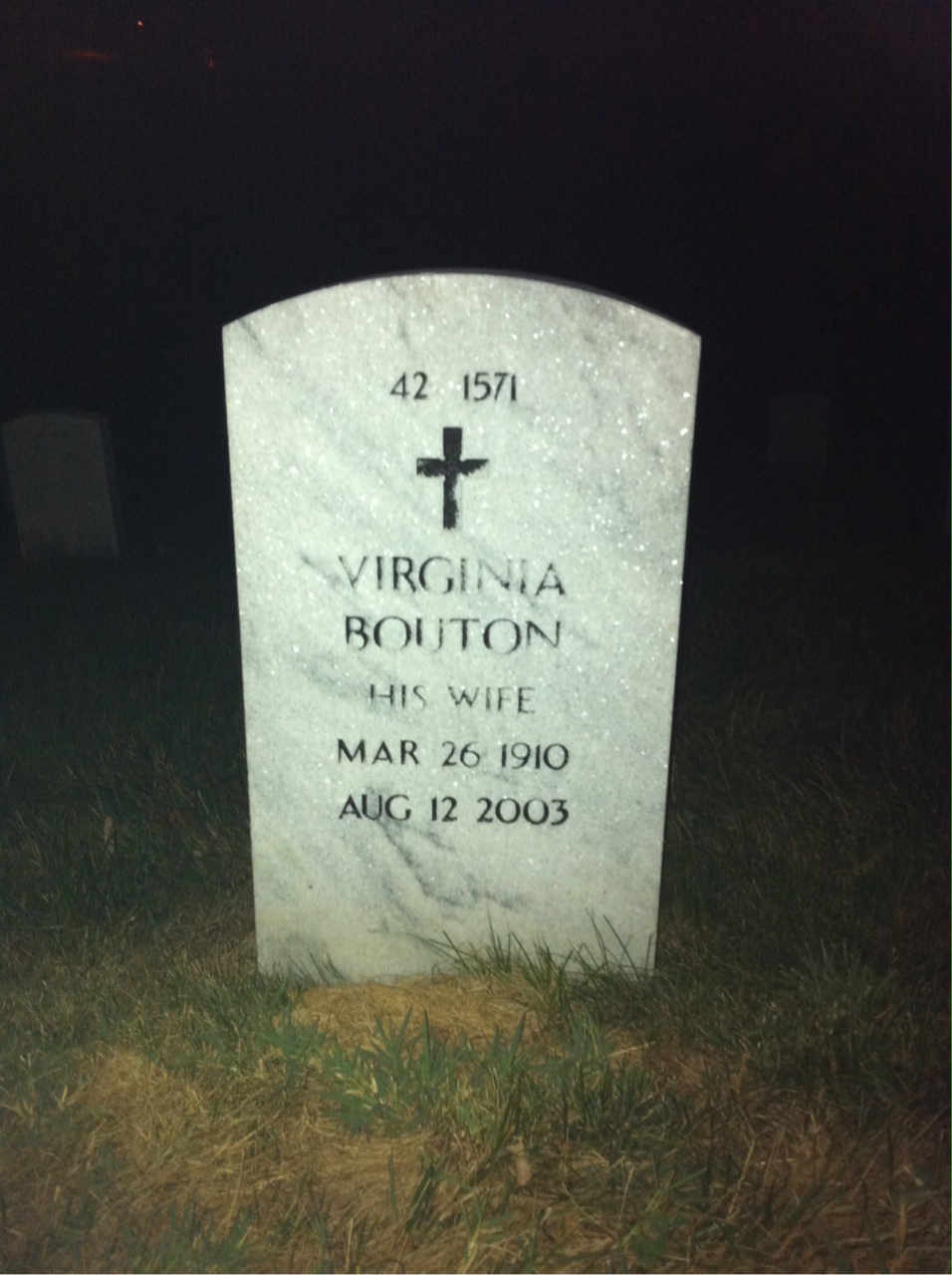 Back of headstone — Robert Praetorius
