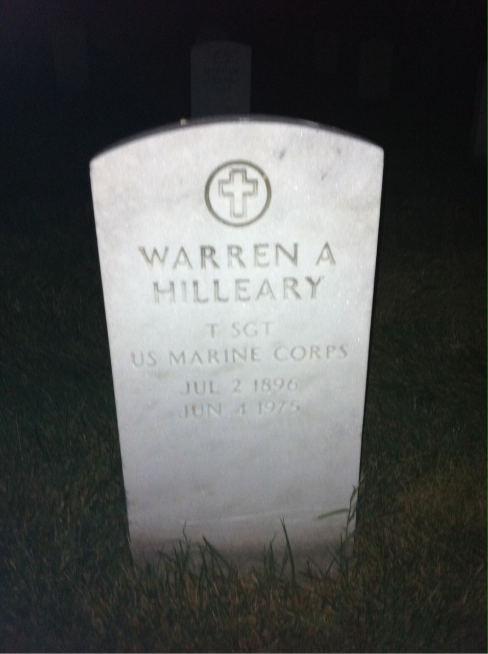 Warren A Hilleary