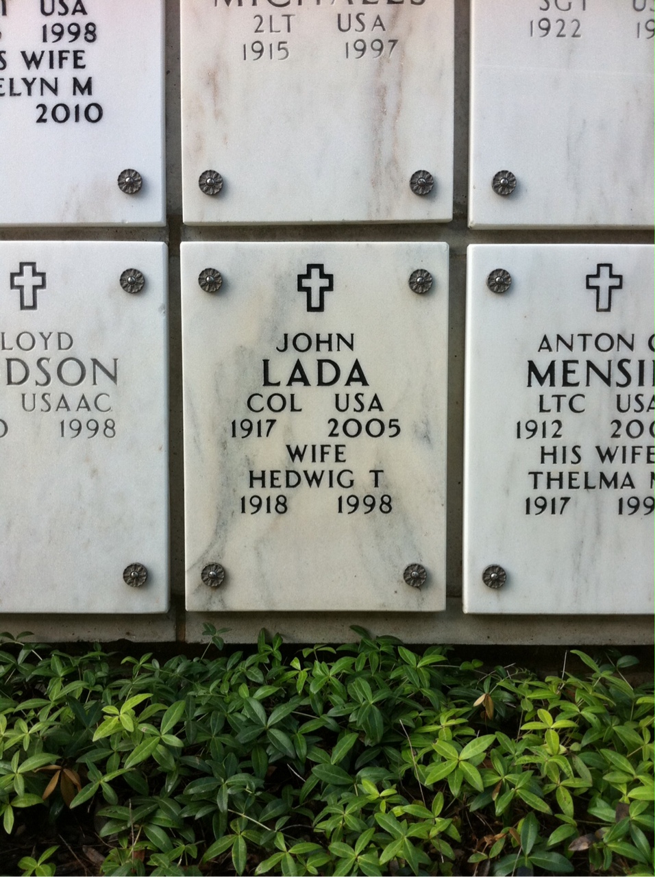 John Lada
