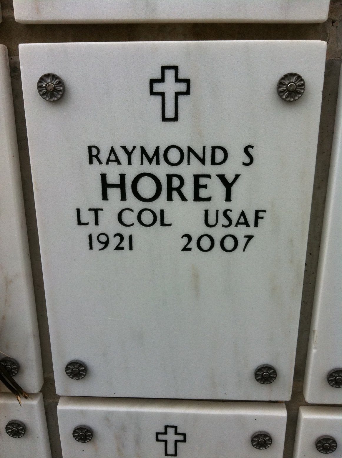 Raymond Horey