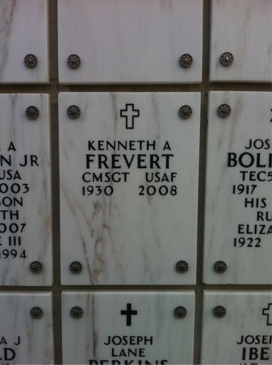 Kenneth Frevert