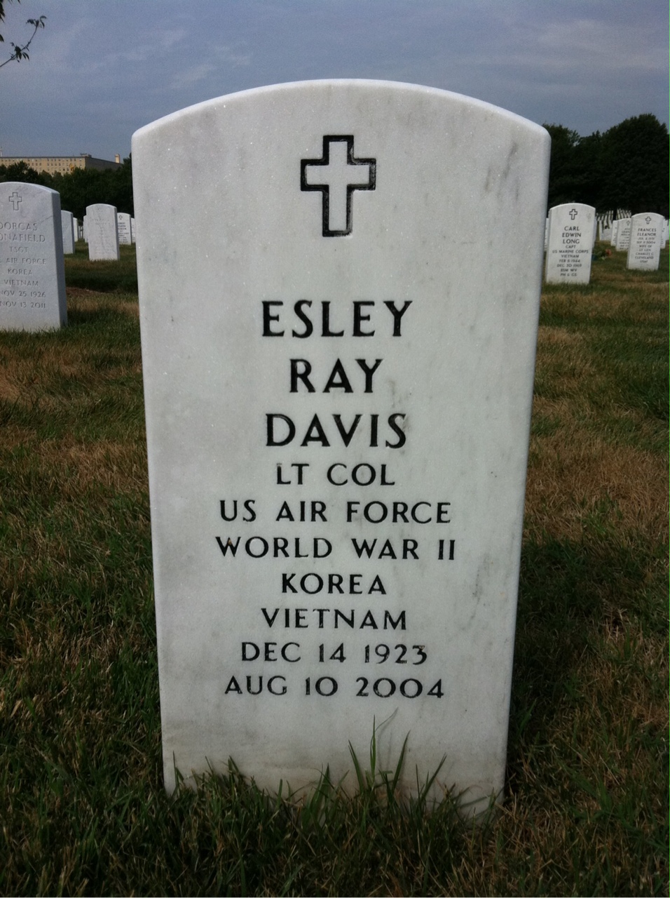 Esley Davis