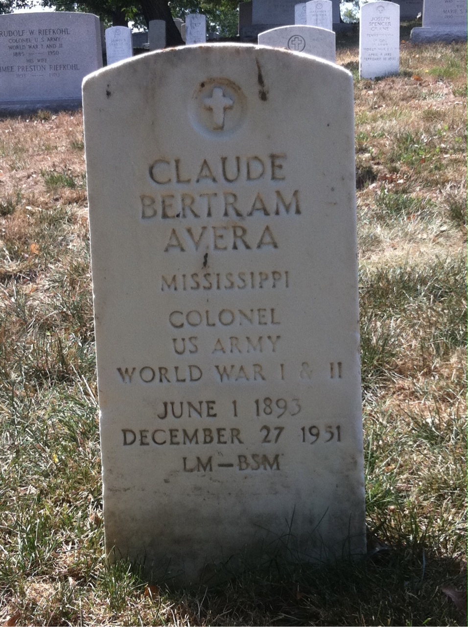 Claude Avera