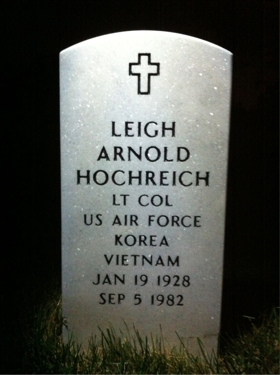 Leigh Hochreich