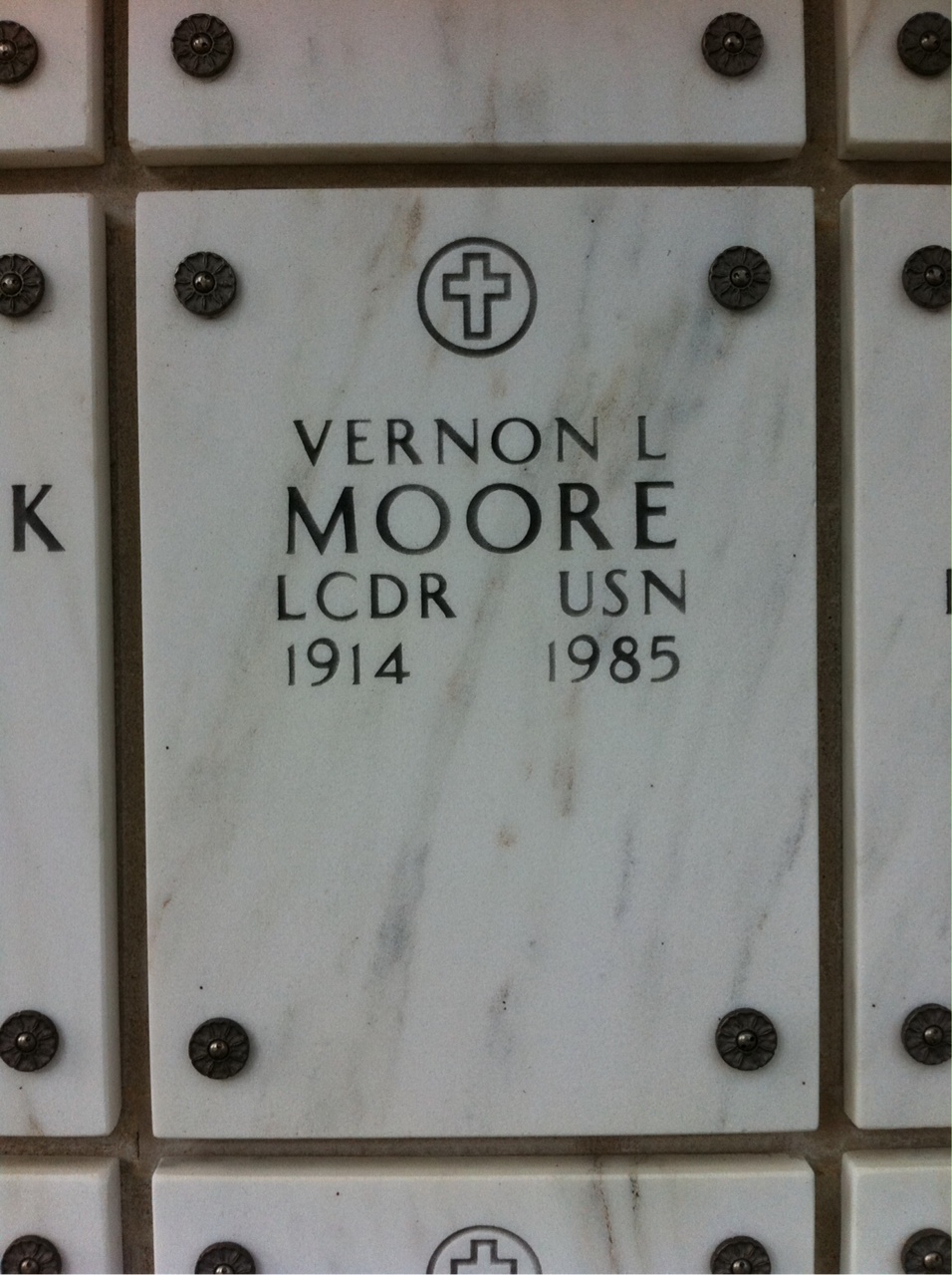 Vernon Moore