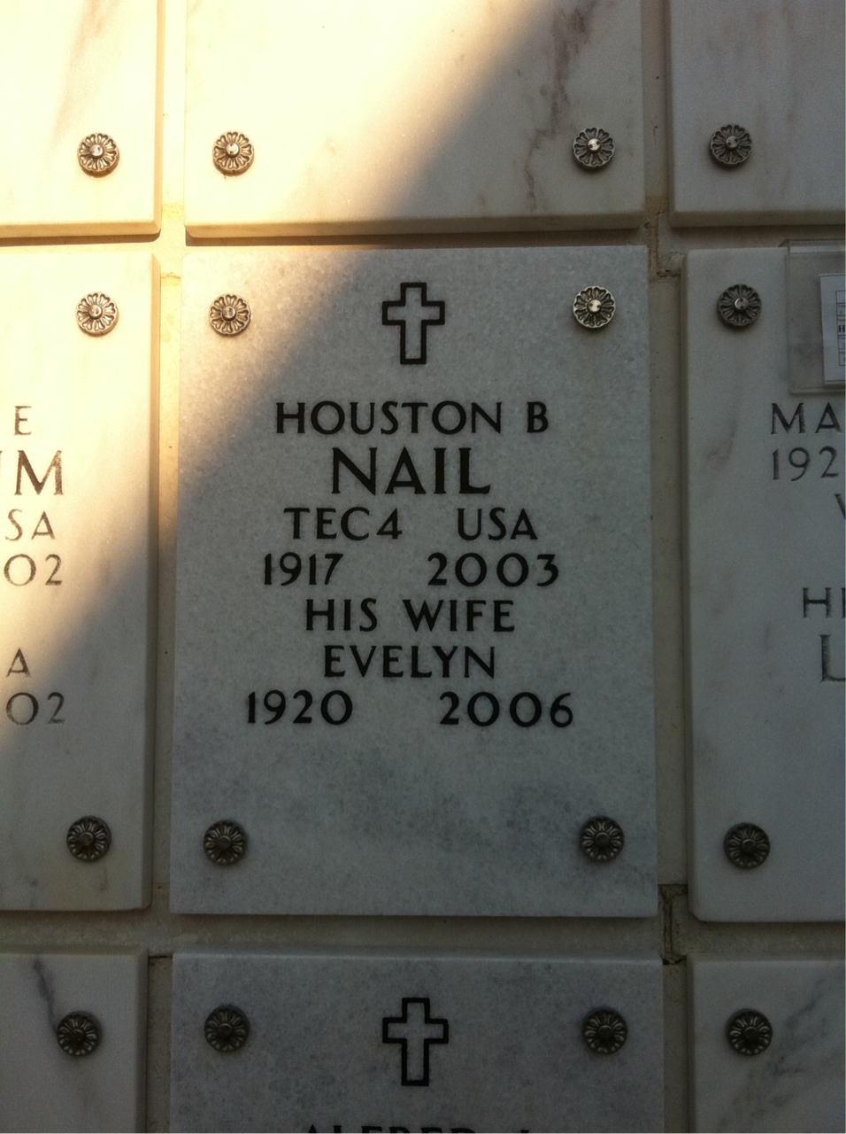 Houston Nail
