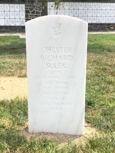Chester R Sulek