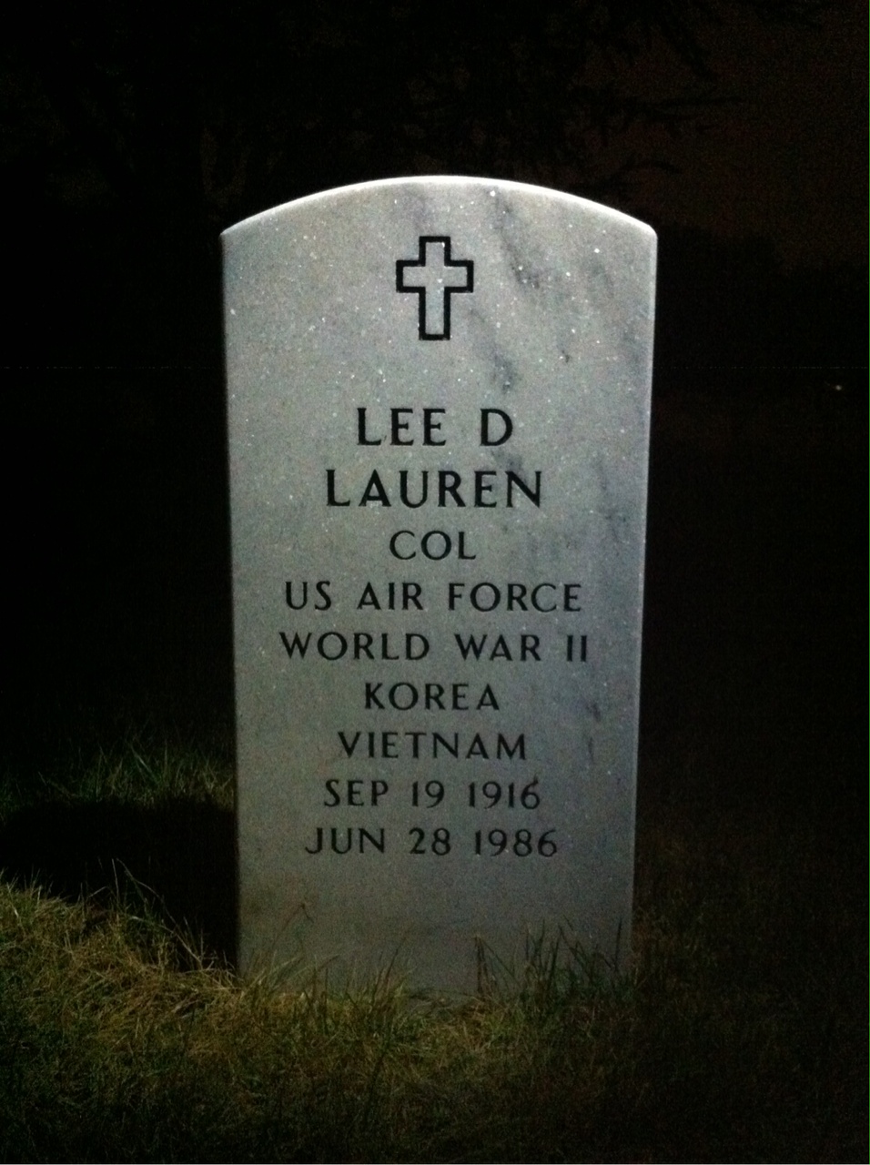 Lee Lauren