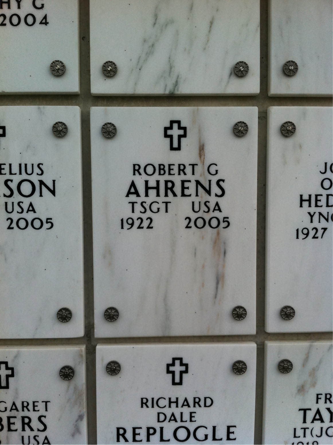 Robert Ahrens