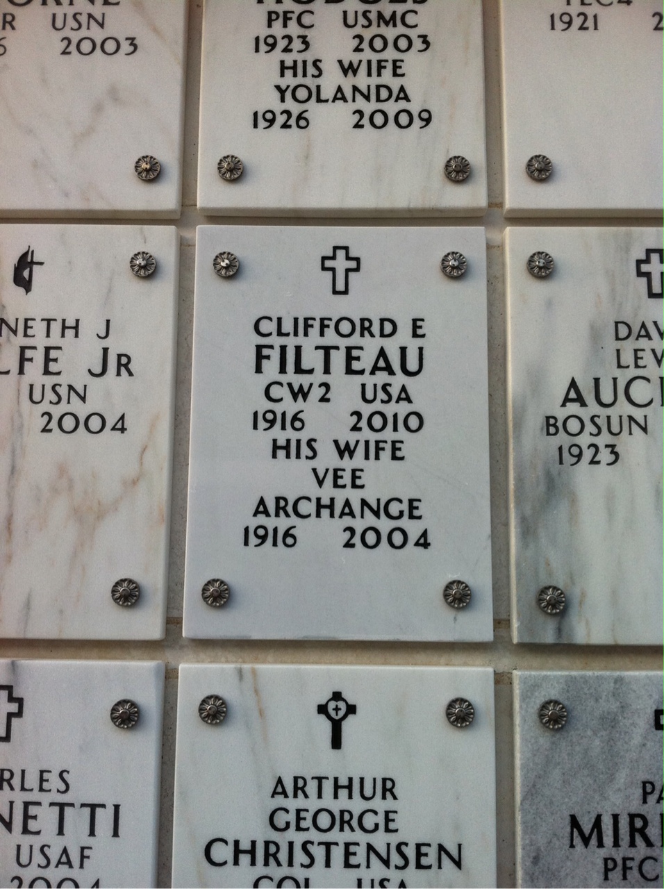 Clifford Filteau