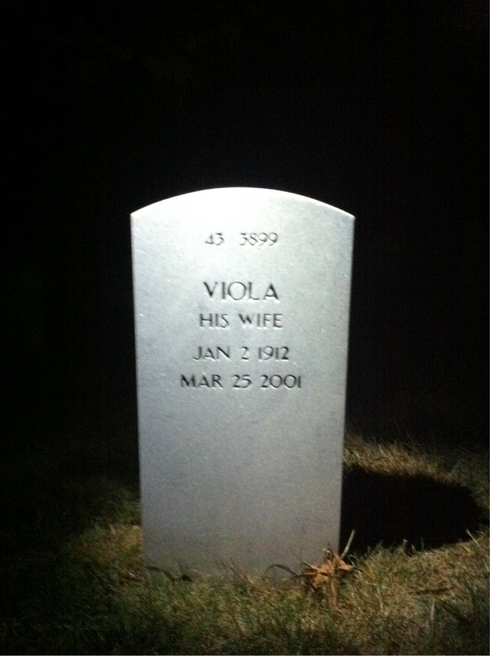 Back of headstone — Melecio Constantino