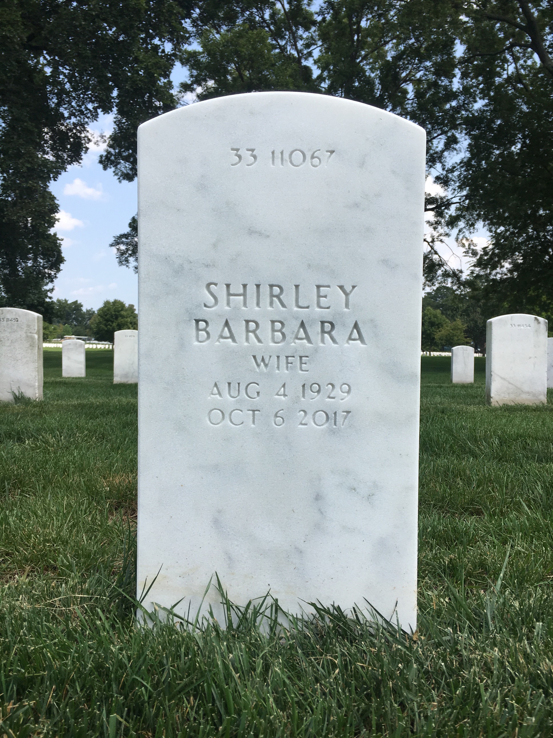 Back of headstone — Kenneth Wennesheimer