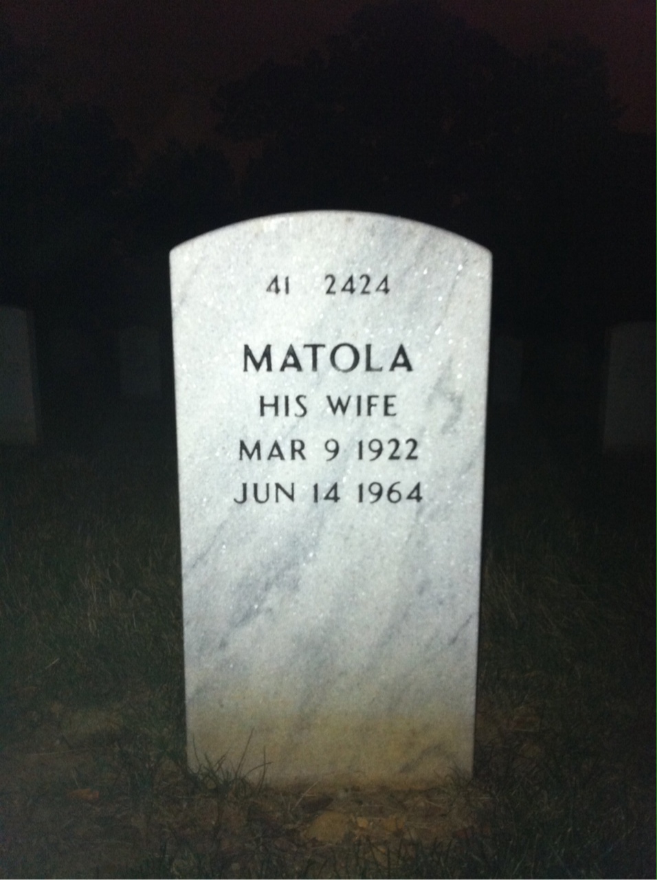 Back of headstone — Farris Holmes