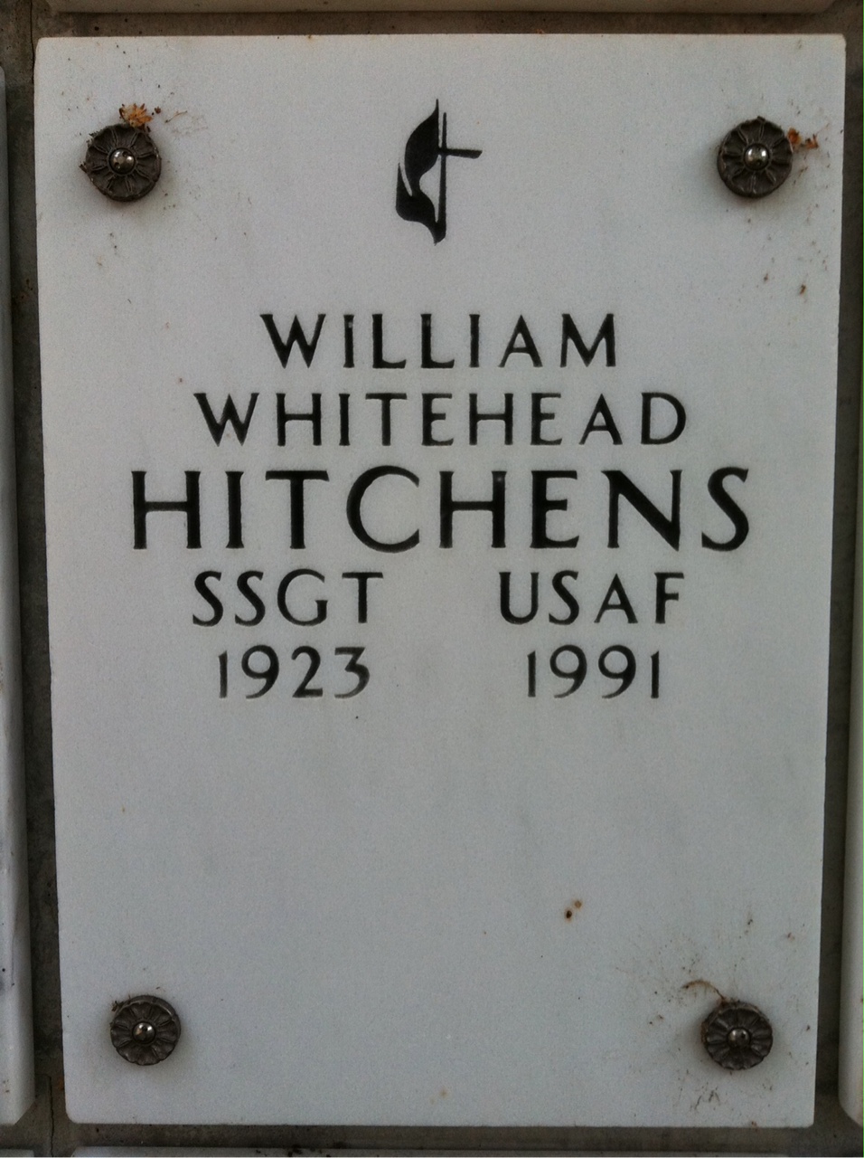 William W Hitchens