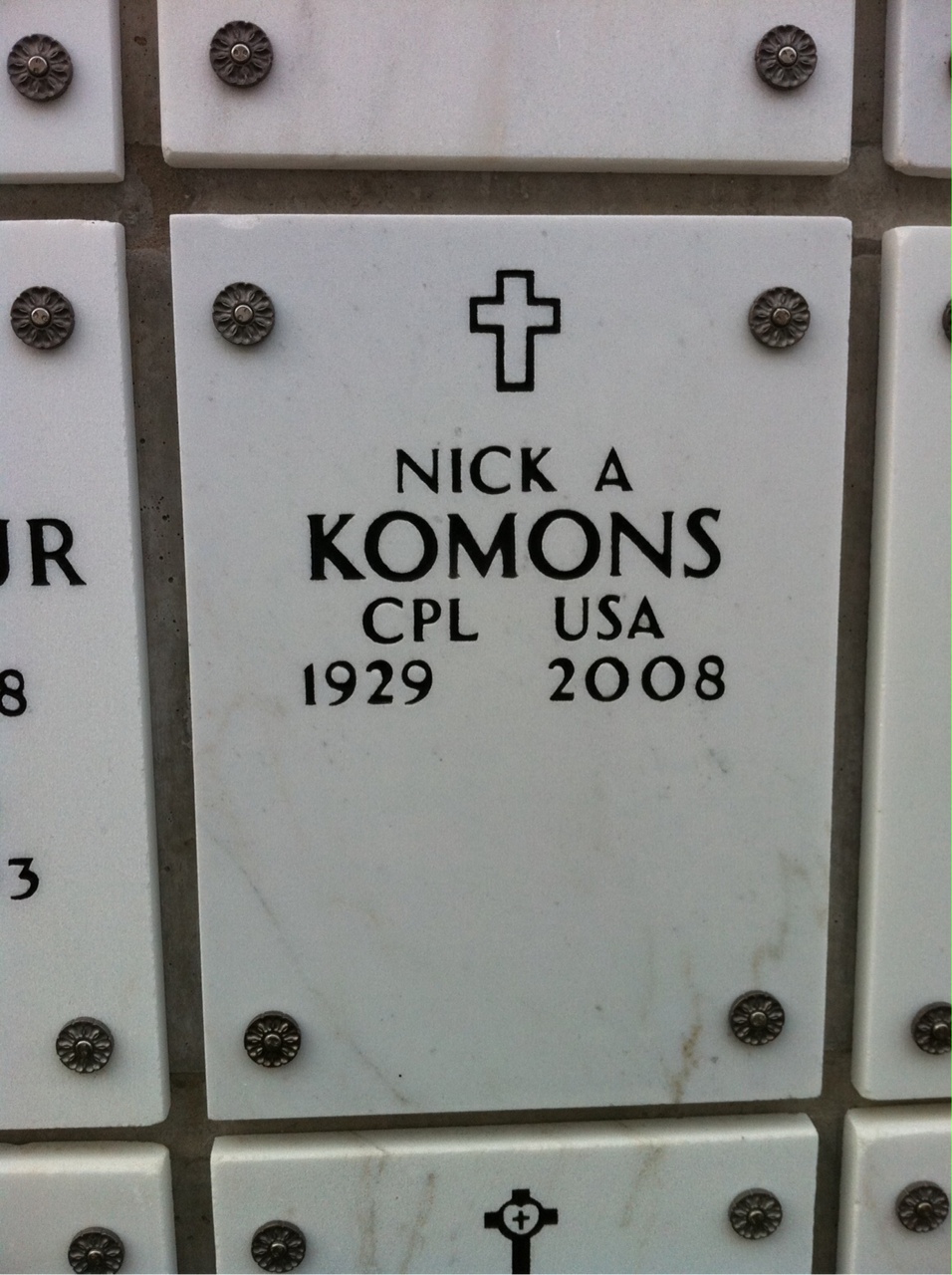 Nick Komons