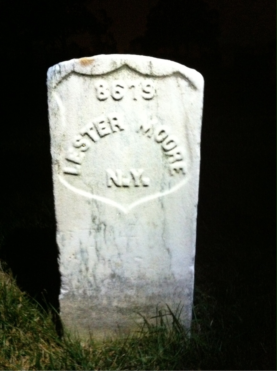Lester Moore