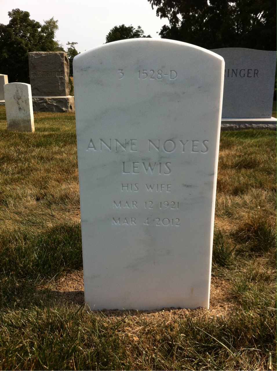 Back of headstone — L. Awtrey