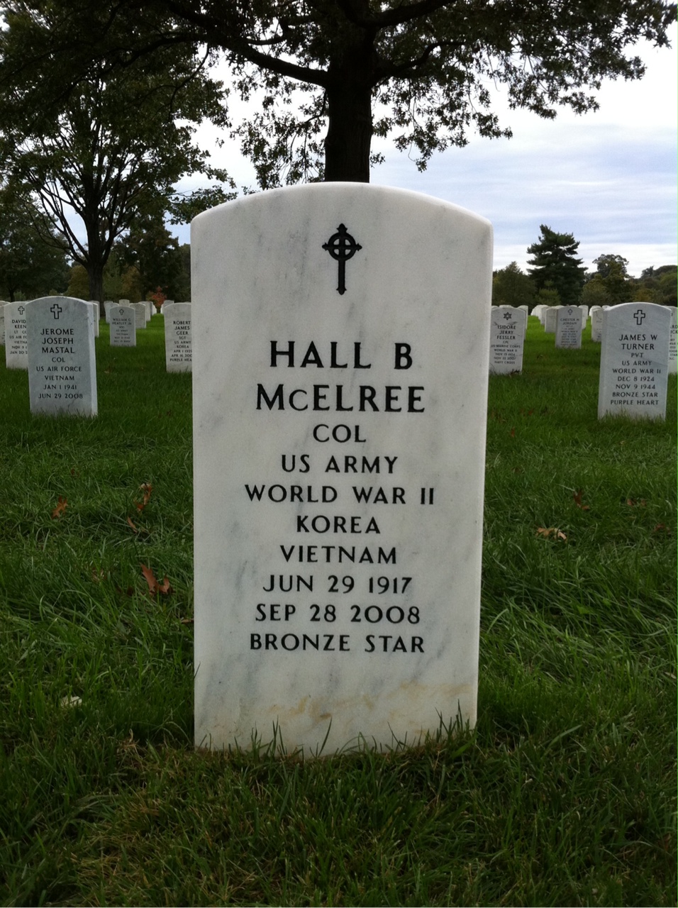 Hall Mcelree