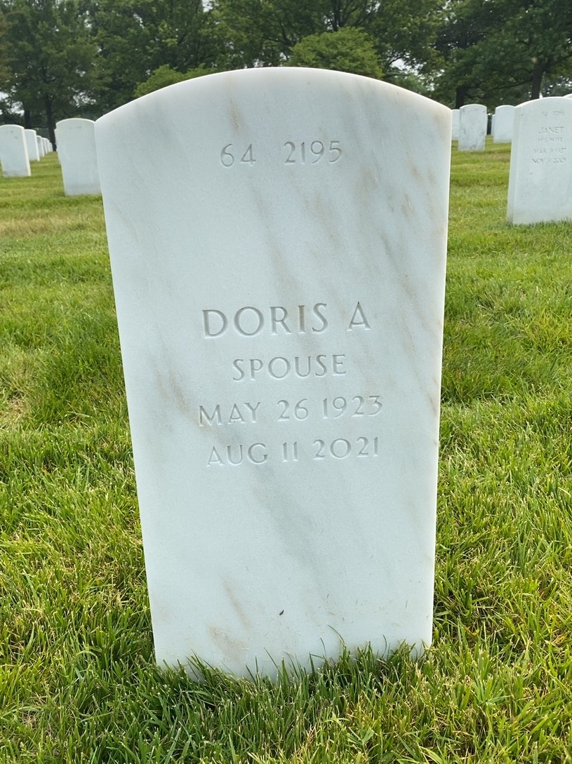 Back of headstone — Lee Kemper