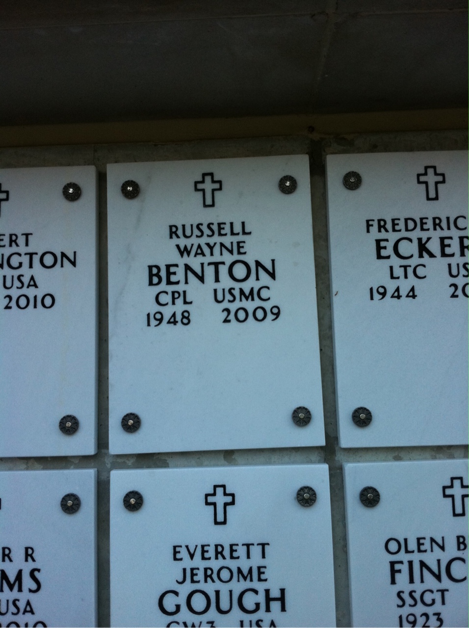 Russell Benton