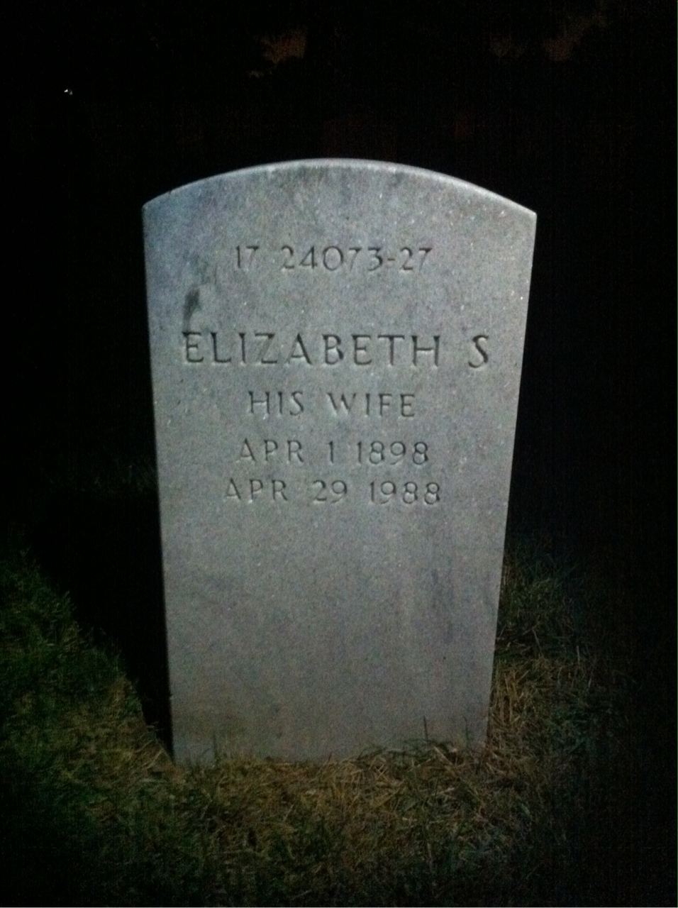 Back of headstone — Elizabeth Brackett