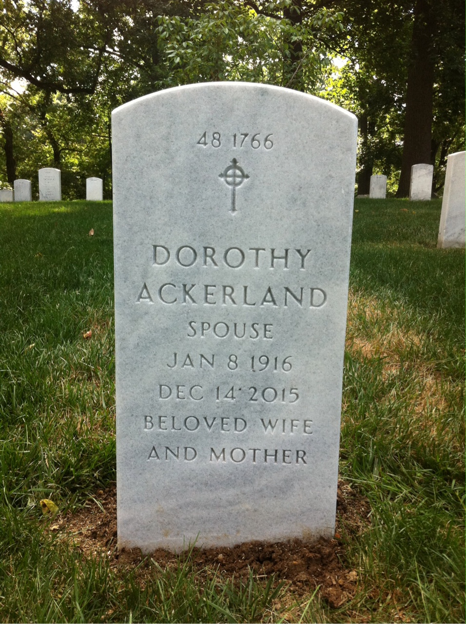 Back of headstone — Merrill Erler