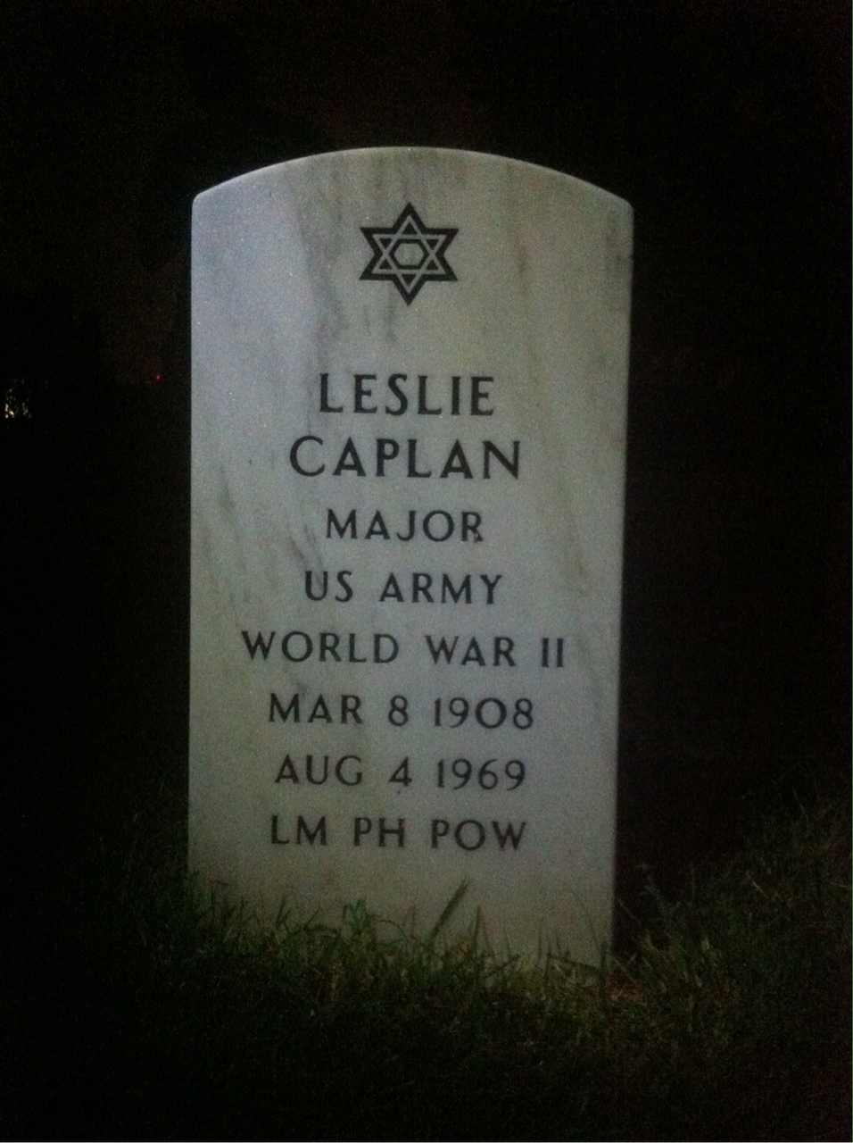 Leslie Caplan