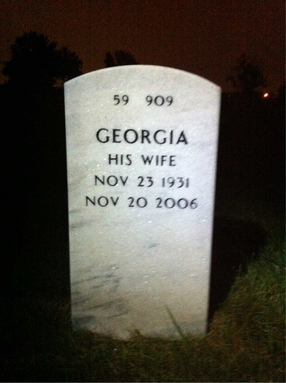 Back of headstone — Merrill Reich