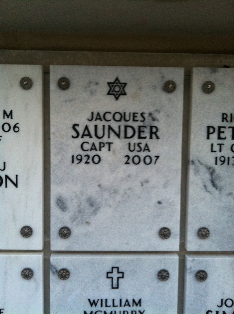 Jacques Saunder
