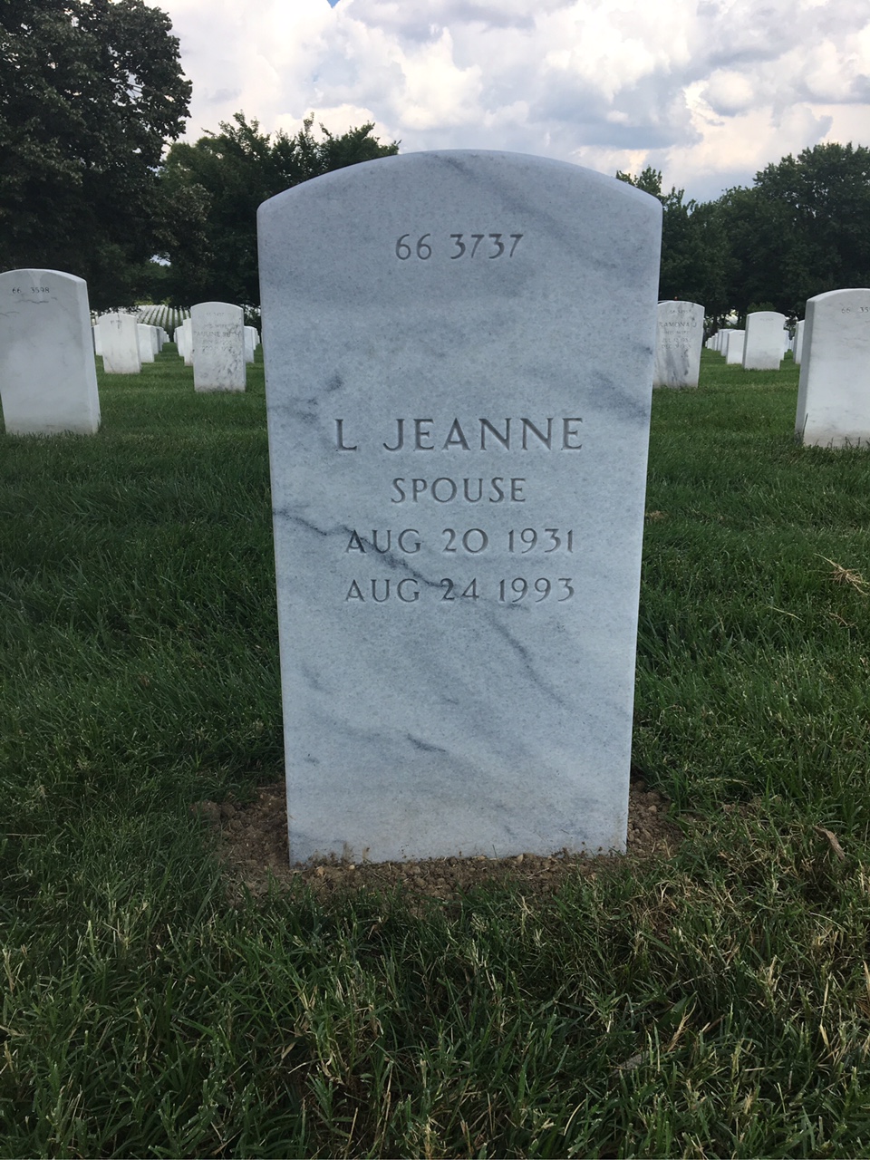 Back of headstone — Clayton Yeutter