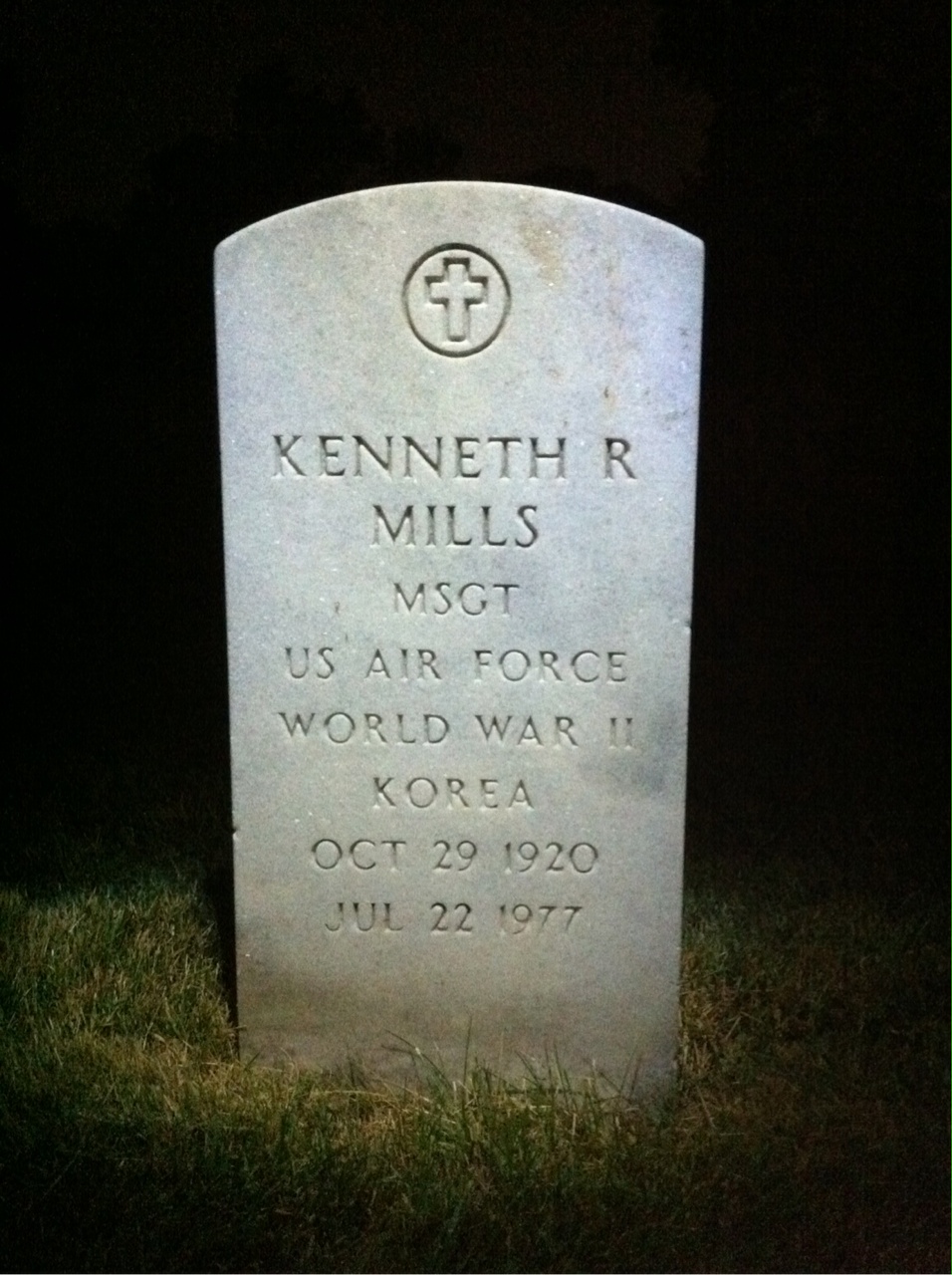 Kenneth Mills