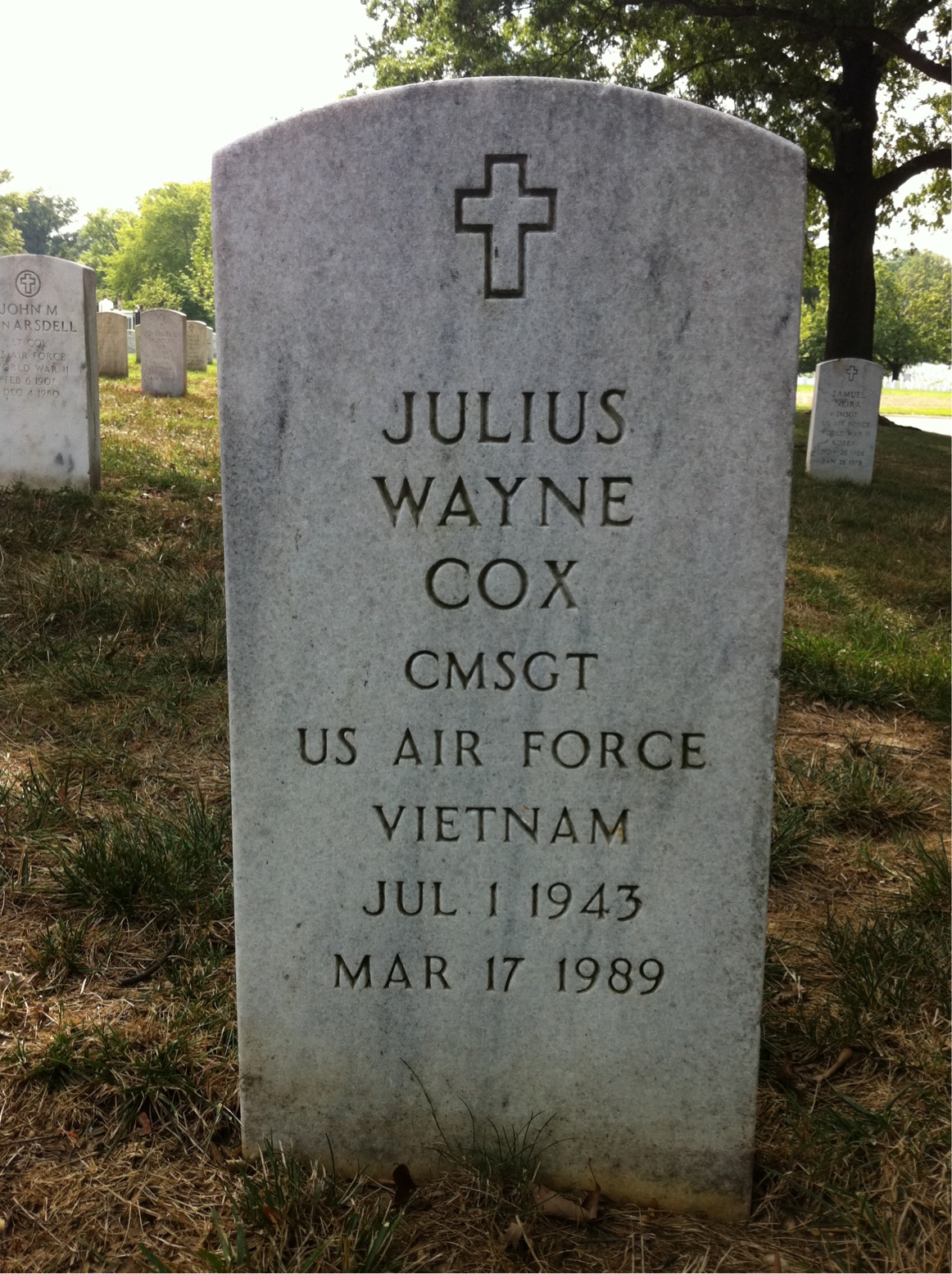 Julius Cox