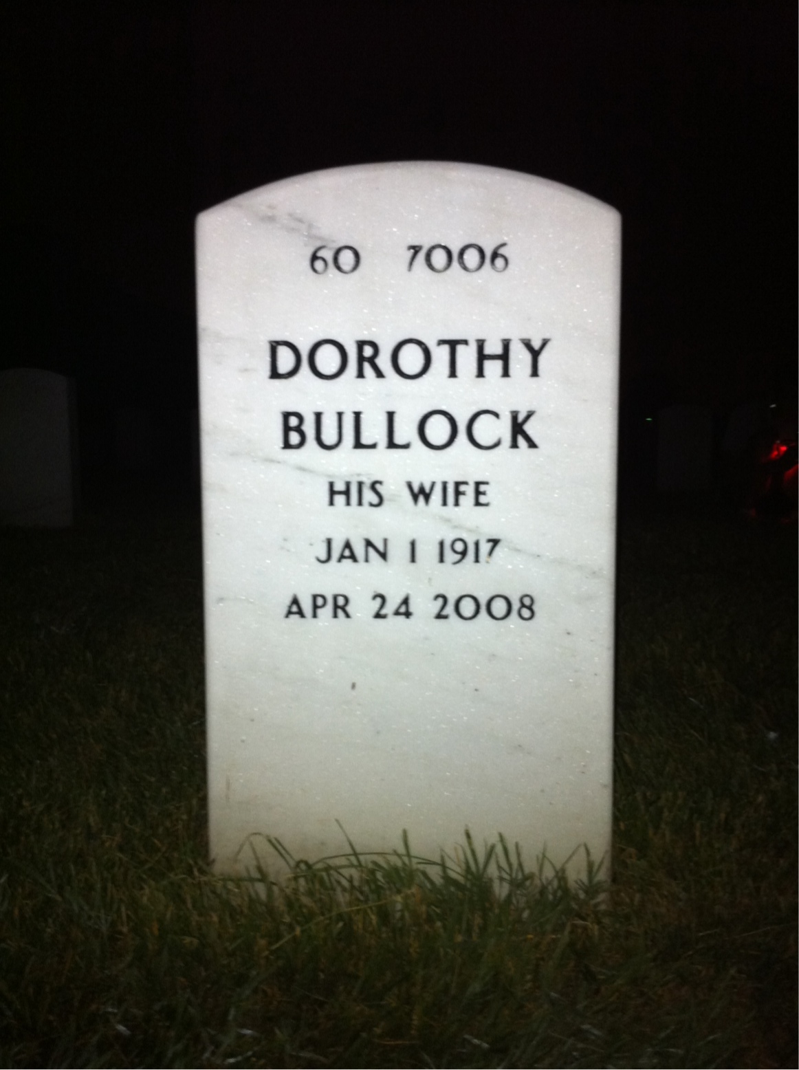 Back of headstone — Stanley Lenn