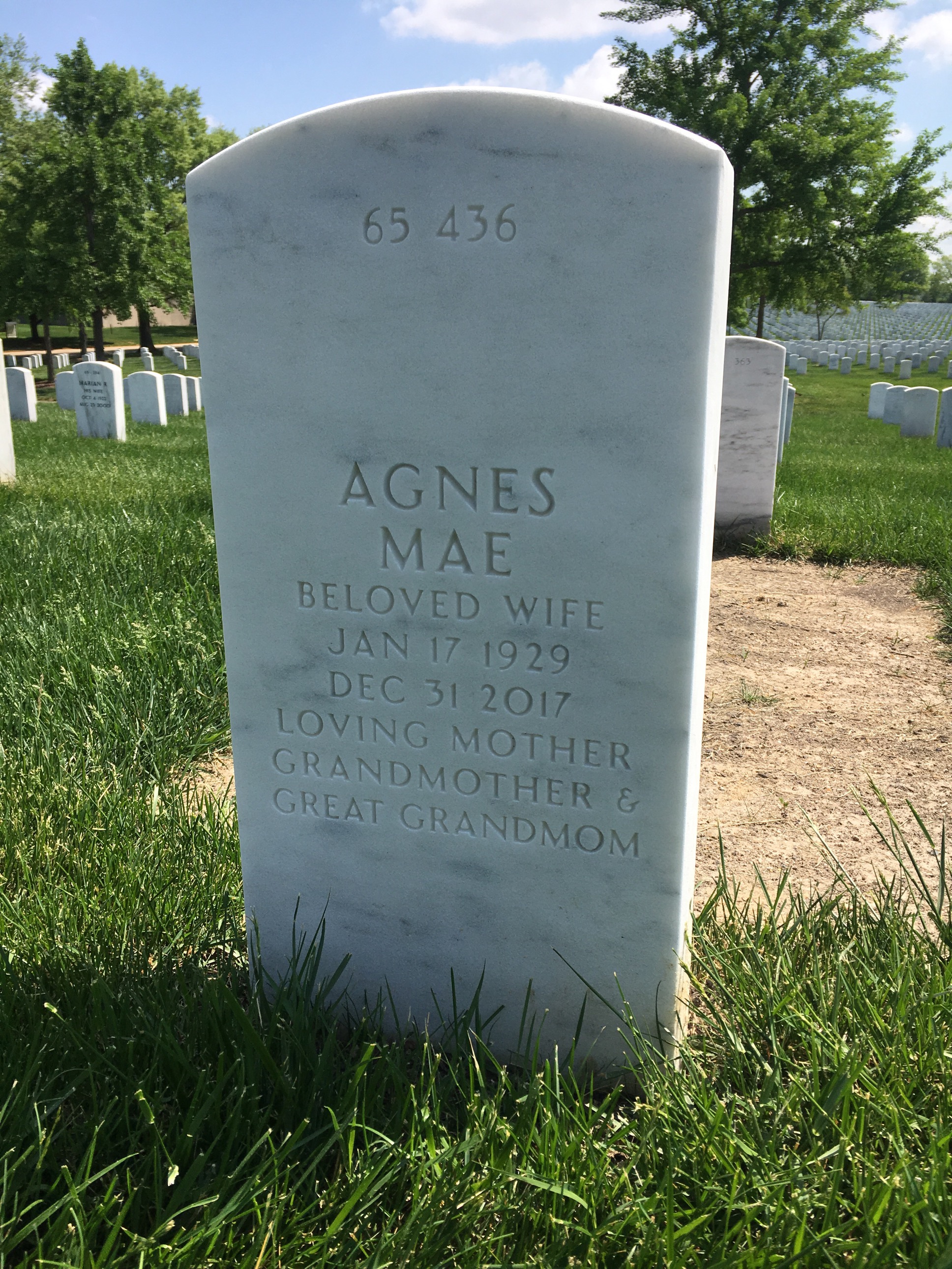 Back of headstone — Agnes Mcmakin