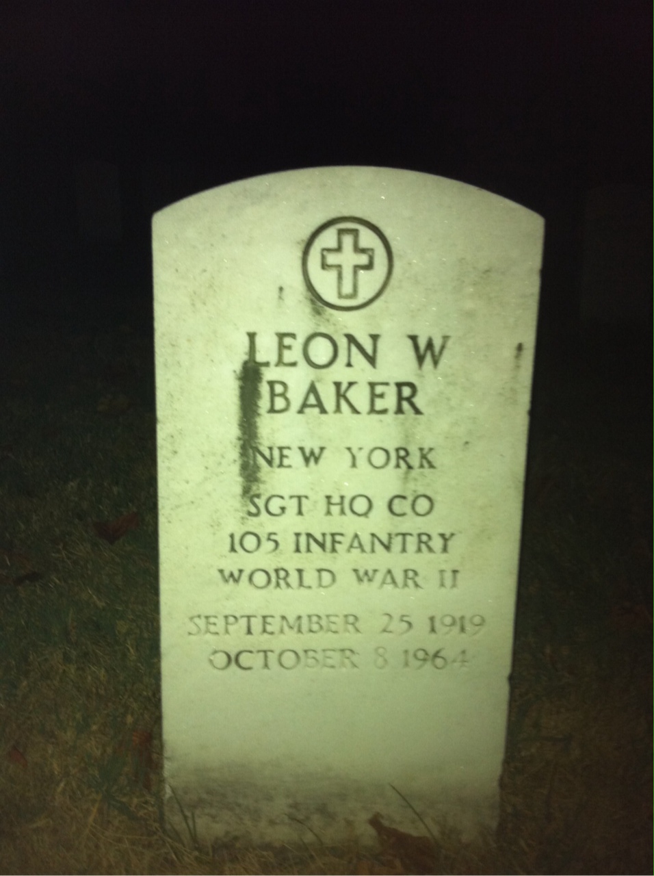 Leon Baker