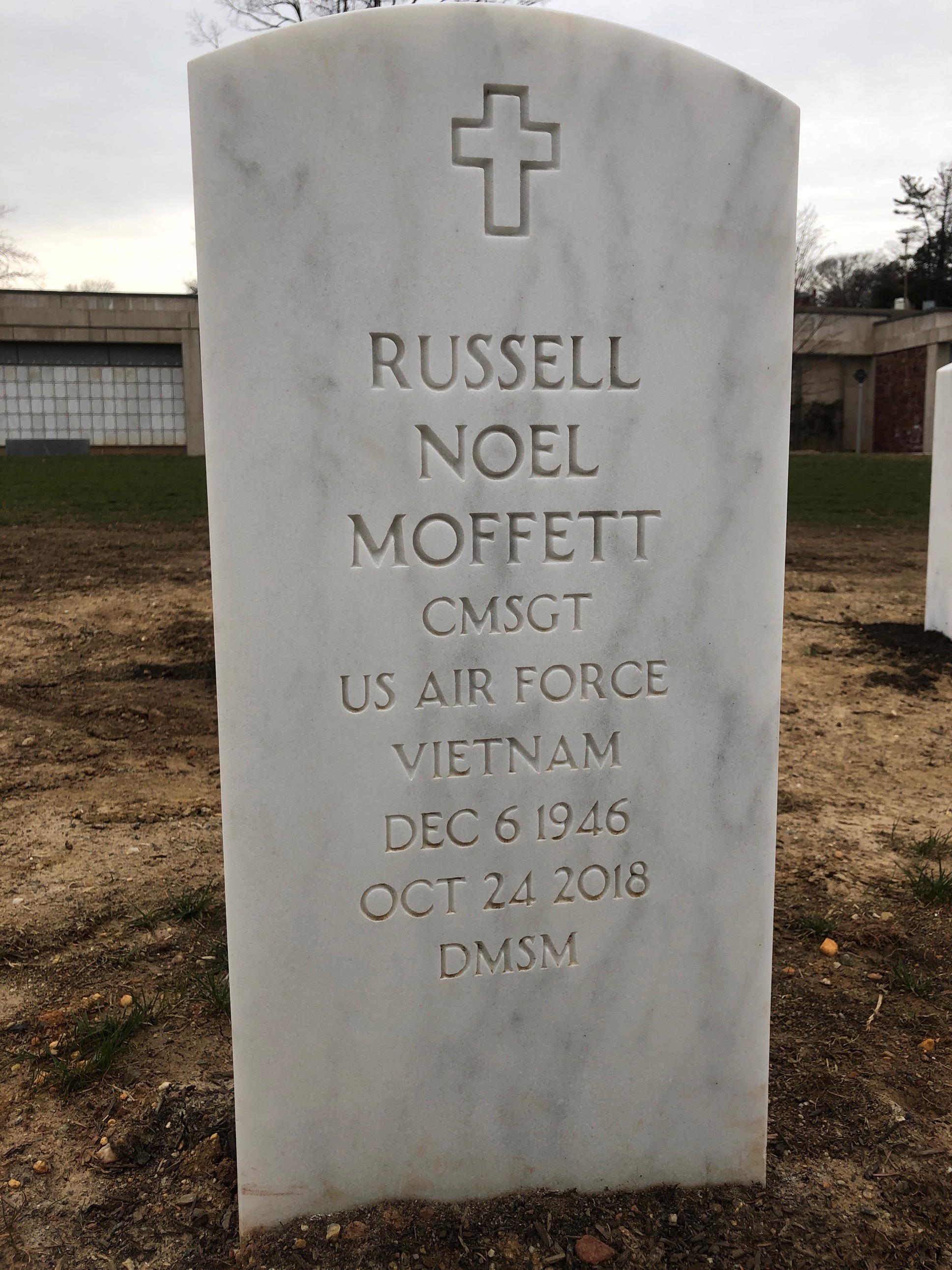 Russell Moffett
