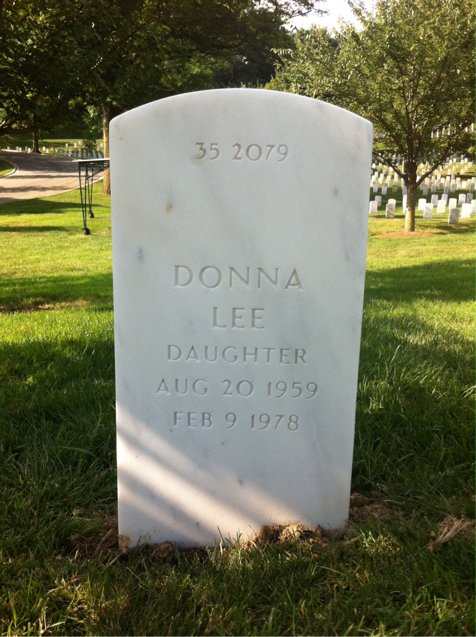 Back of headstone — Walter Urbach