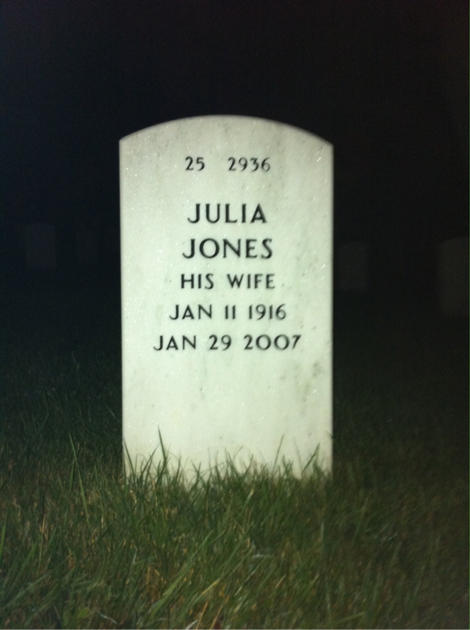 Back of headstone — Willie Burns