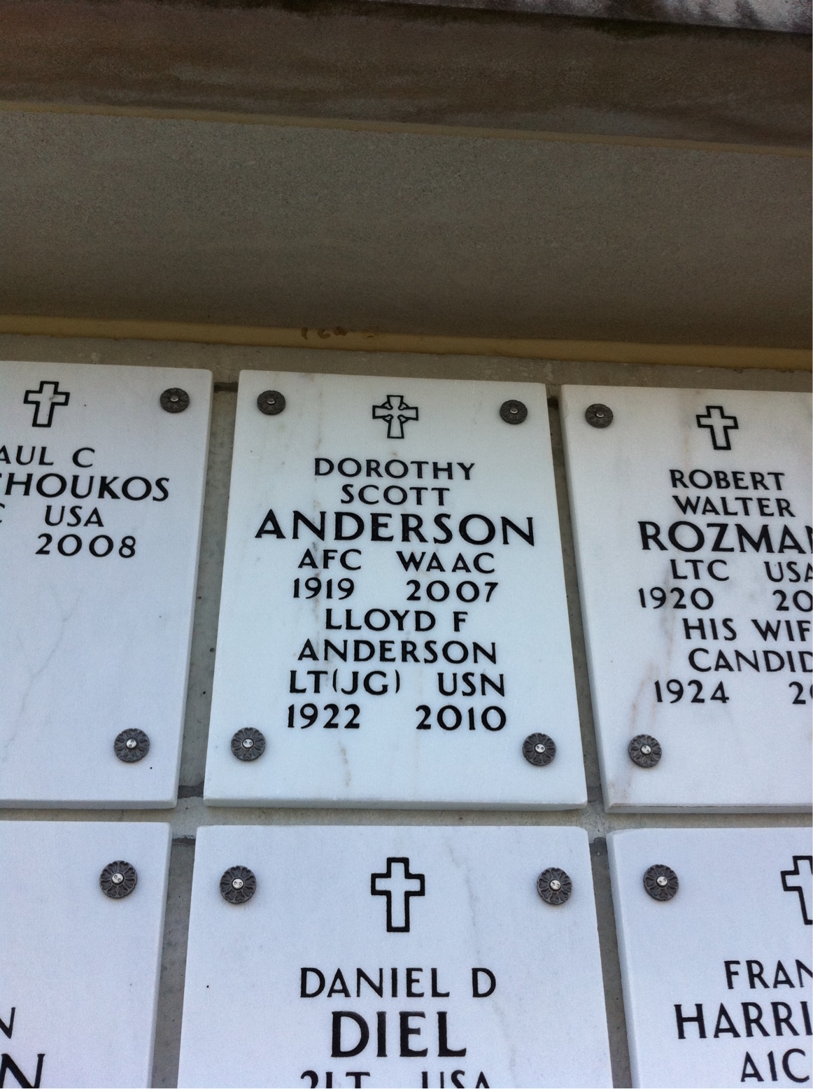 Lloyd Anderson