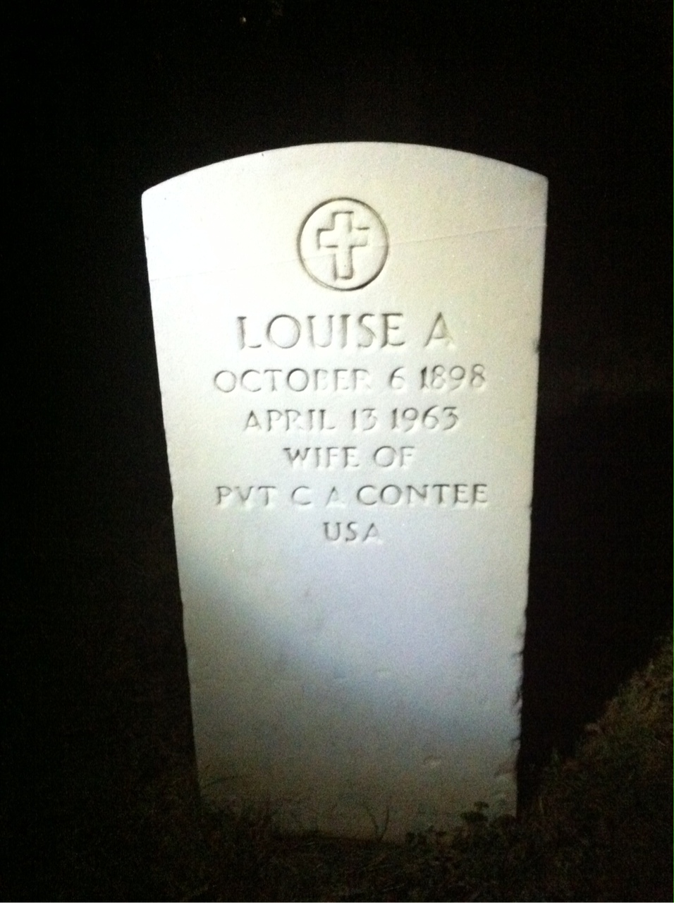 Louise Contee