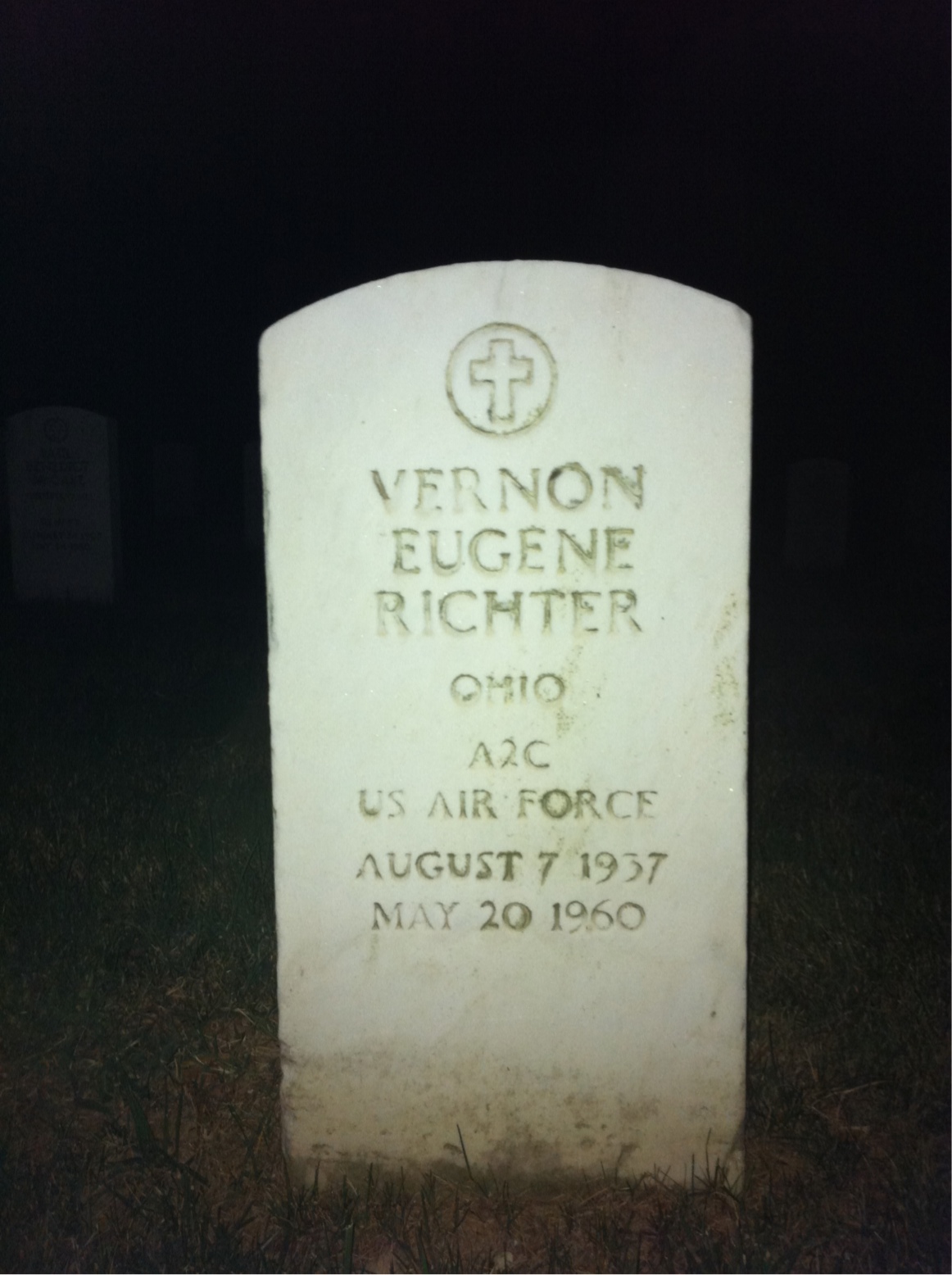 Vernon Eugene Richter
