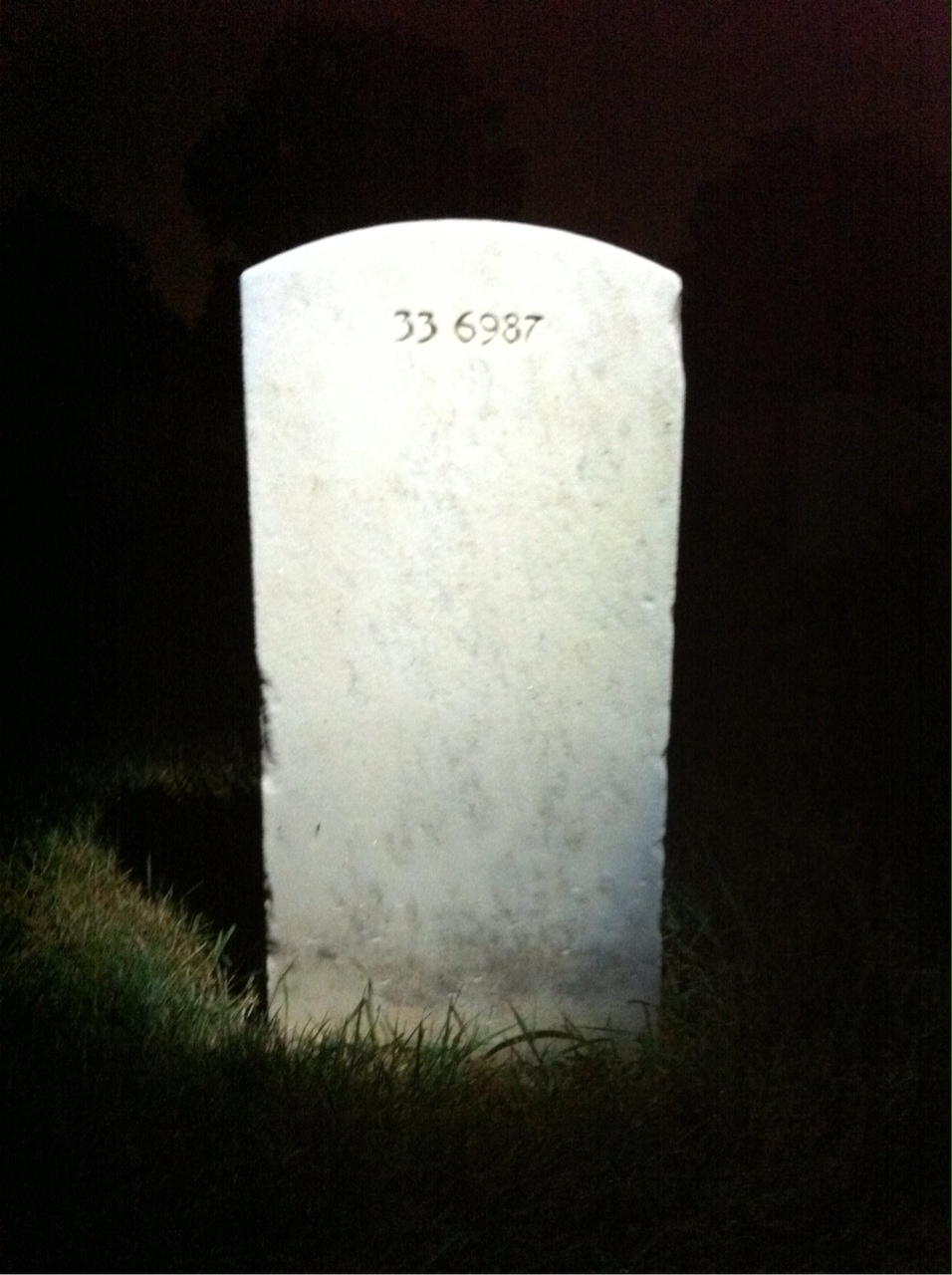 Headstone of Alexander Polowishz