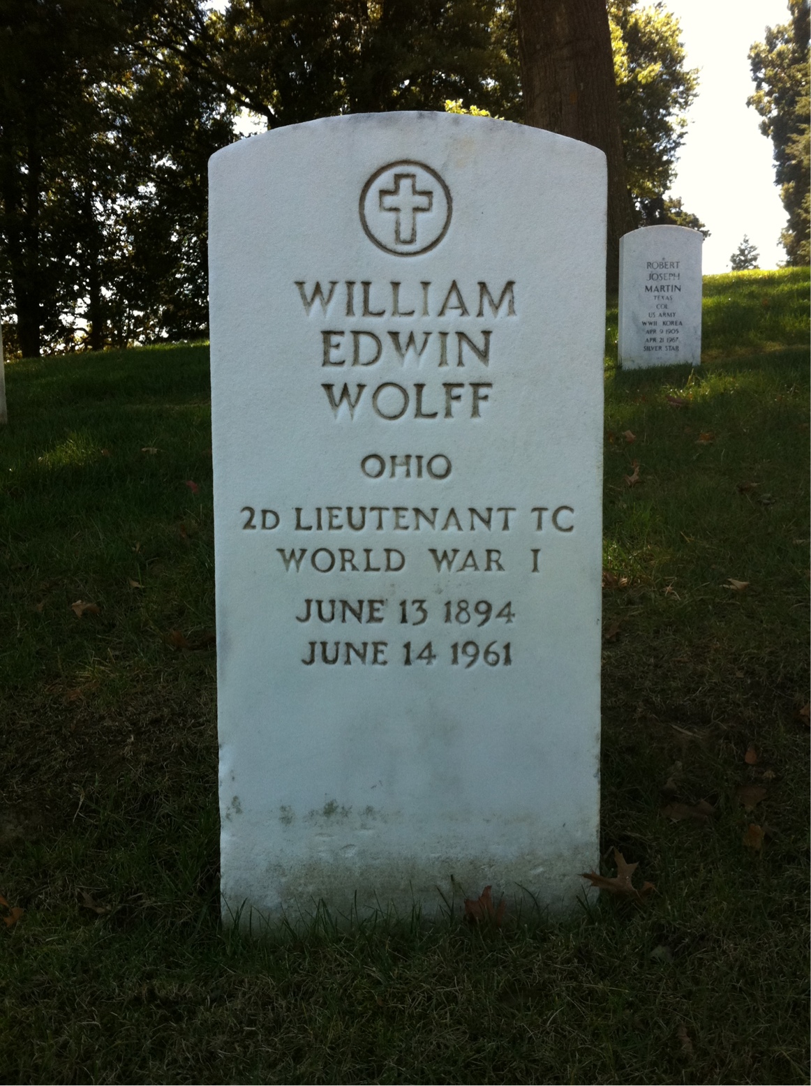 William W Wolff