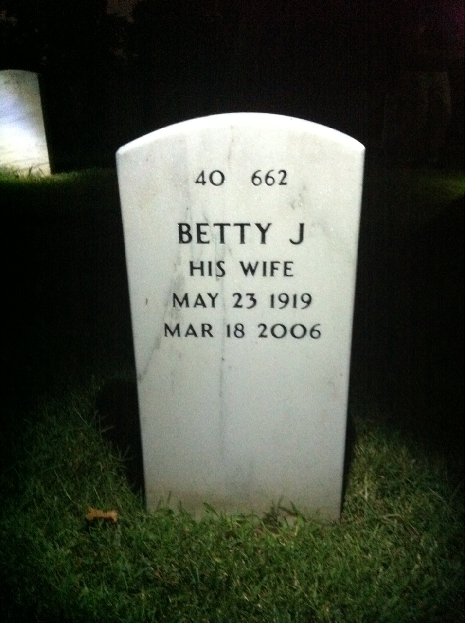 Back of headstone — Vernon Reazin